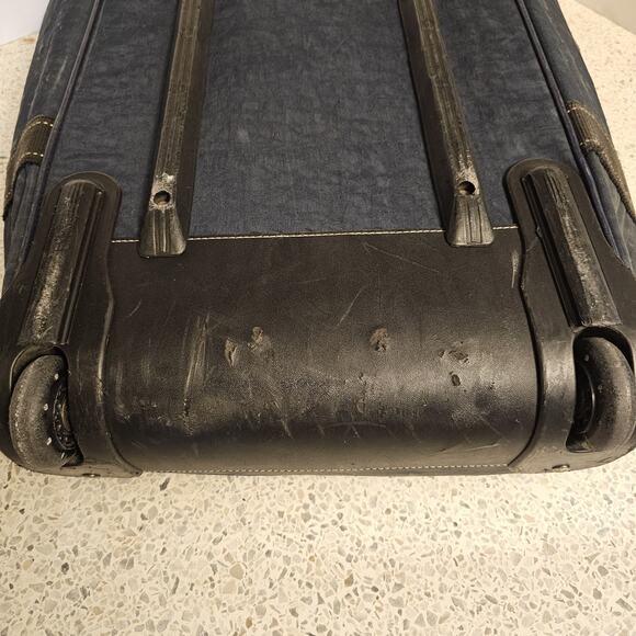 KIPLING Large Navy Wheeled Rolling Duffle Bag Suitcase Luggage 30”x15” - Picture 12 of 16